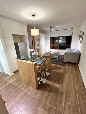 201/ Precioso apartamento 1D+1B Centro + Jumbo 5 min